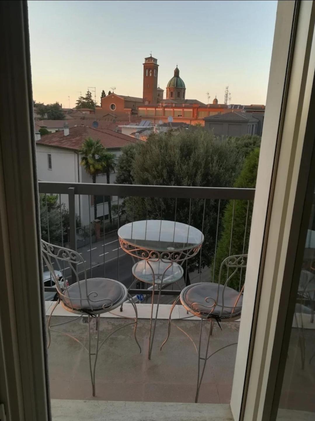 Vista Duomo Ravenna Apartment Exterior foto